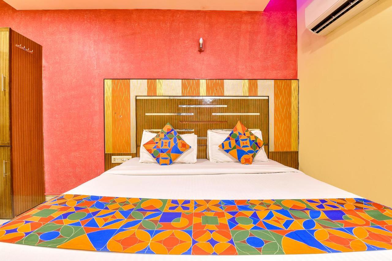 Fabhotel Kadamb Inn Ахмедабад Экстерьер фото