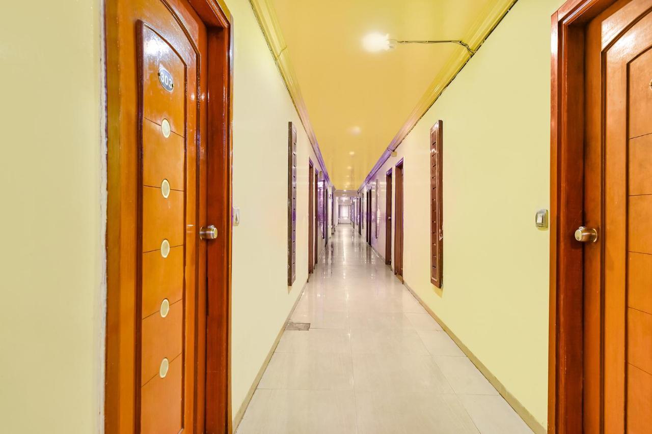 Fabhotel Kadamb Inn Ахмедабад Экстерьер фото